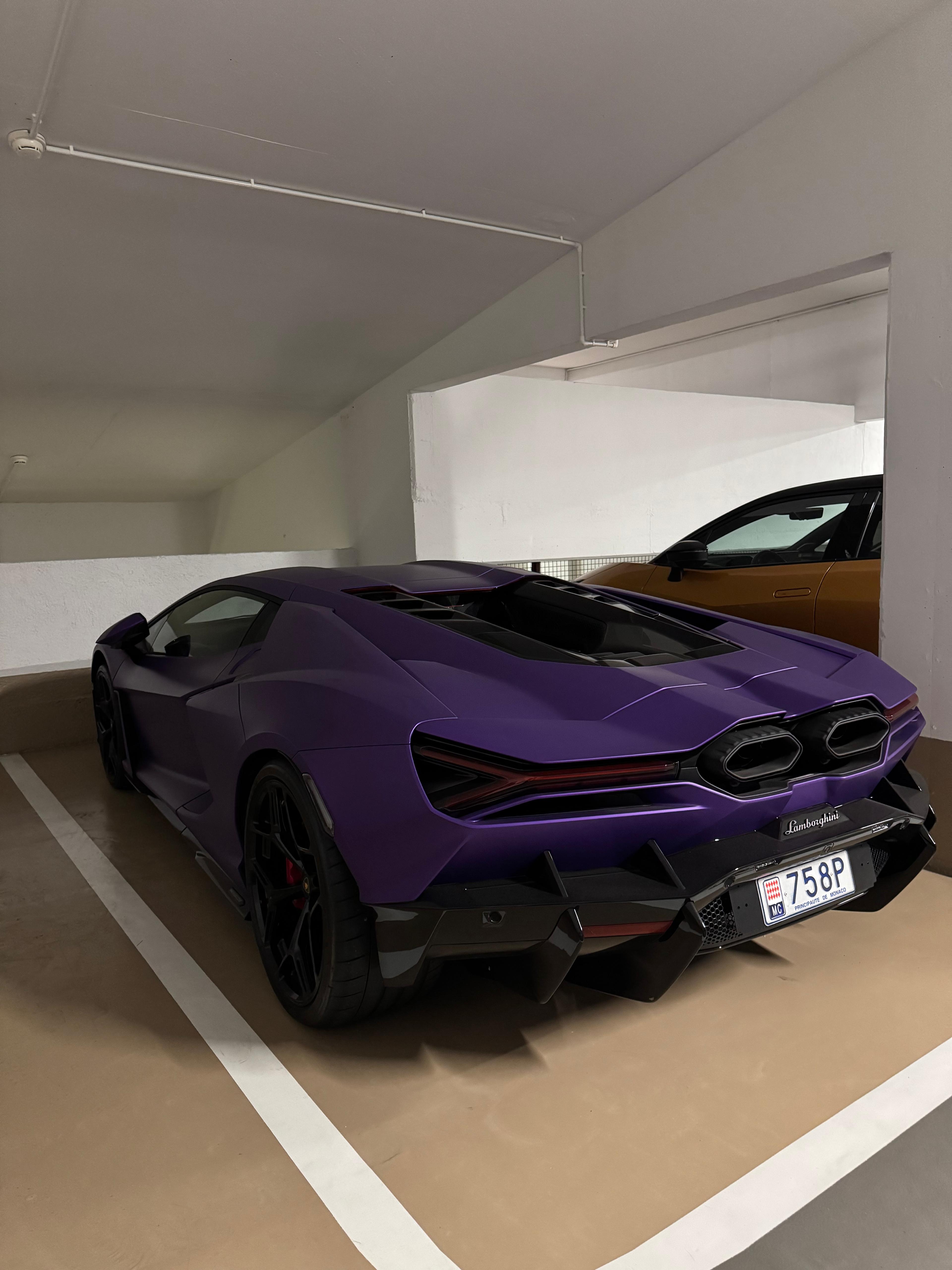 Lamborghini Revuelto V12 Hybrid – 1015HP