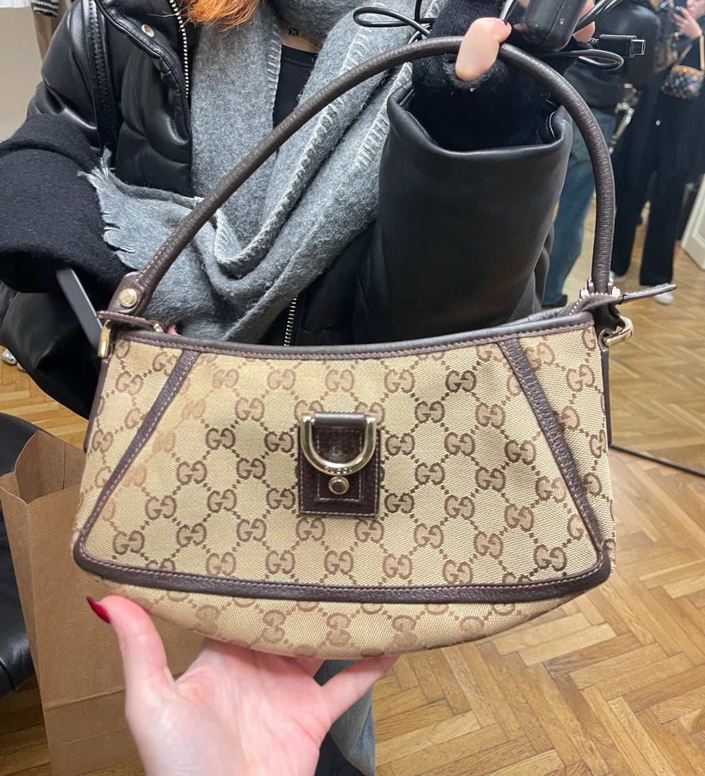 Gucci Abbey D-Ring GG Canvas Shoulder Bag