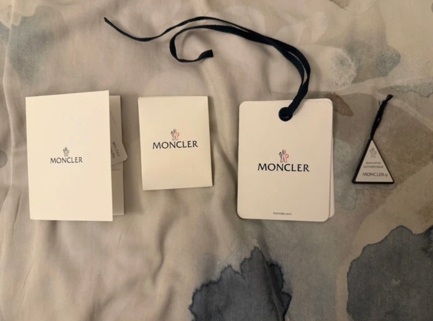 Moncler Montbeliard Blue Down Jacket – Size 5 (XL)