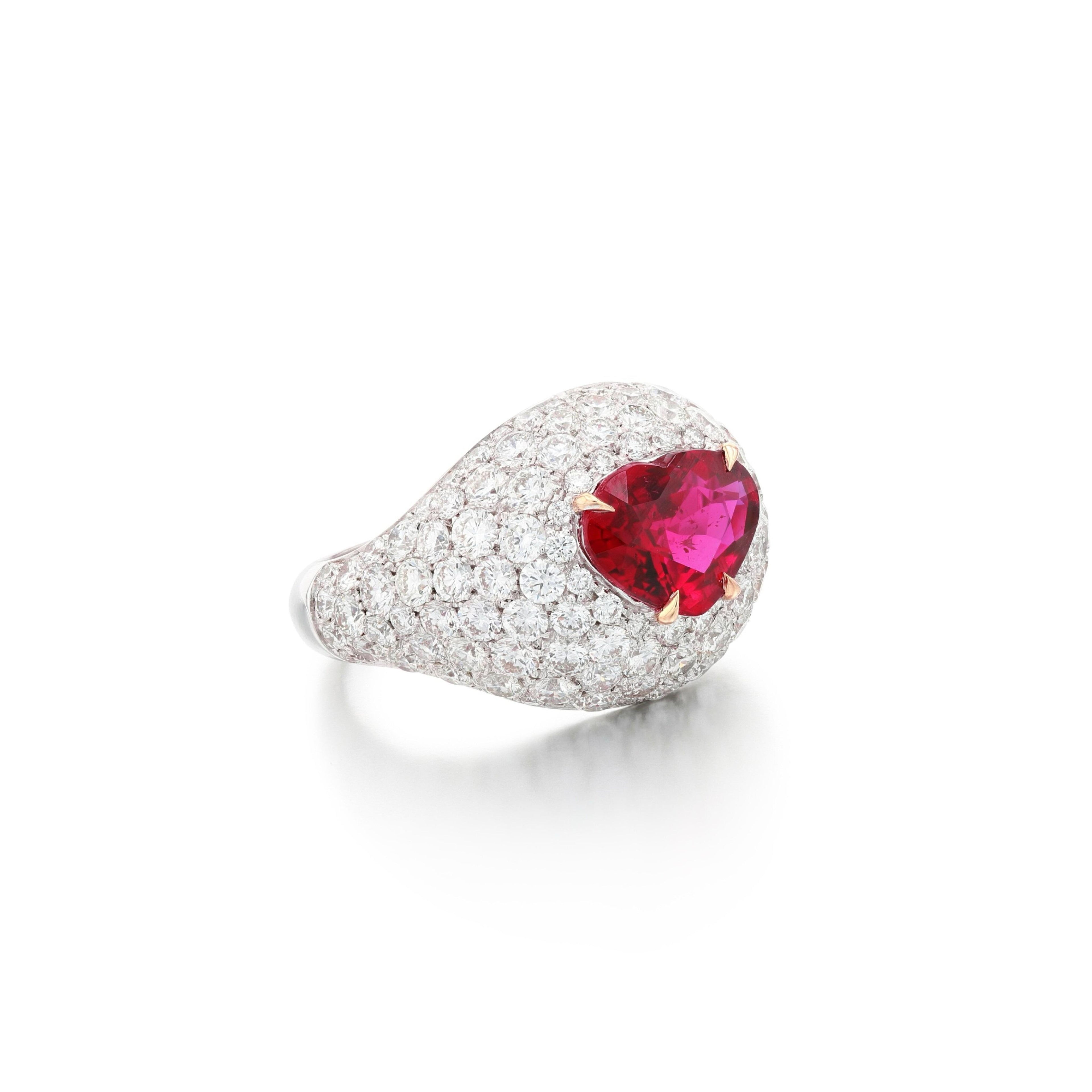 Heart-Shaped Mozambique Ruby & Diamond Ring in 18K Gold – 2.52ct Natural Ruby (Gübelin Certified)